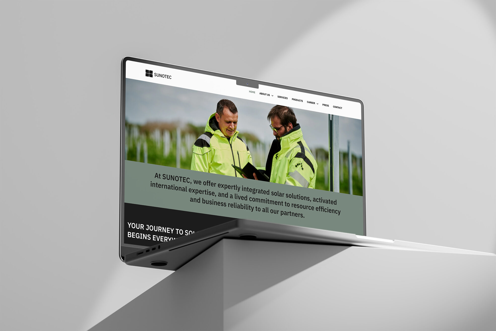 SUNOTEC Website auf einem MacBook